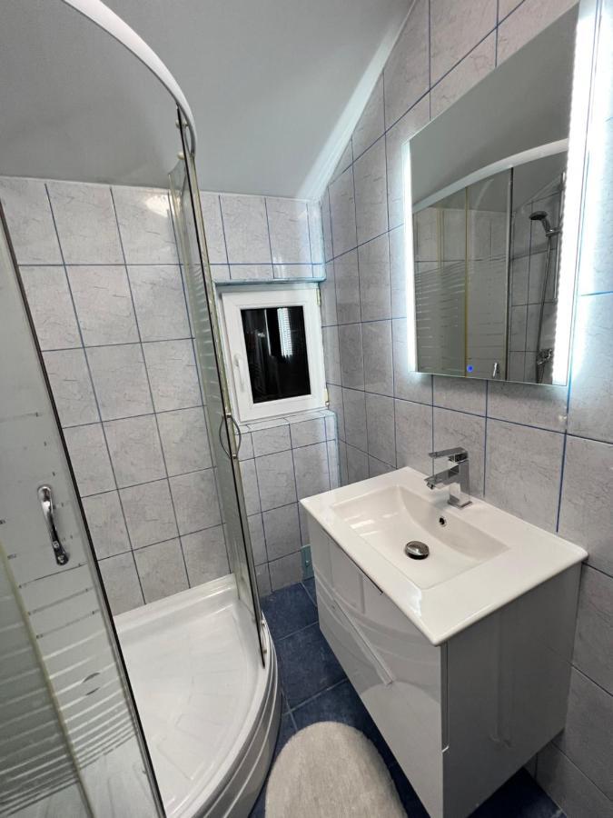 Ndl Downtown Appartement Cluj-Napoca Buitenkant foto